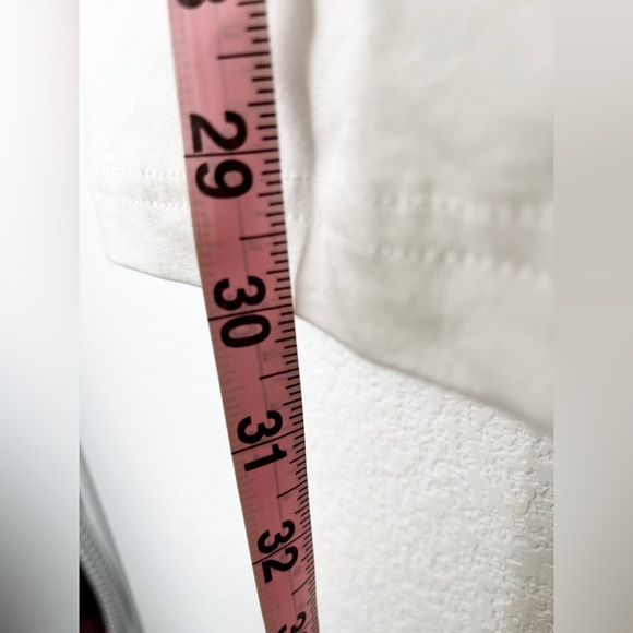 NWT Baws Clothing Company White Angry T-Shirt Size Large. Green / White Bear. - Picture 4 of 6